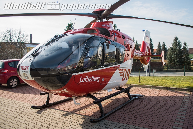 Hubschrauber landet in Pulsnitz